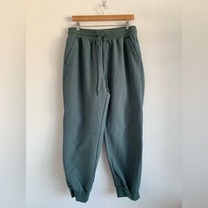 Old Navy Active water resistant green joggers